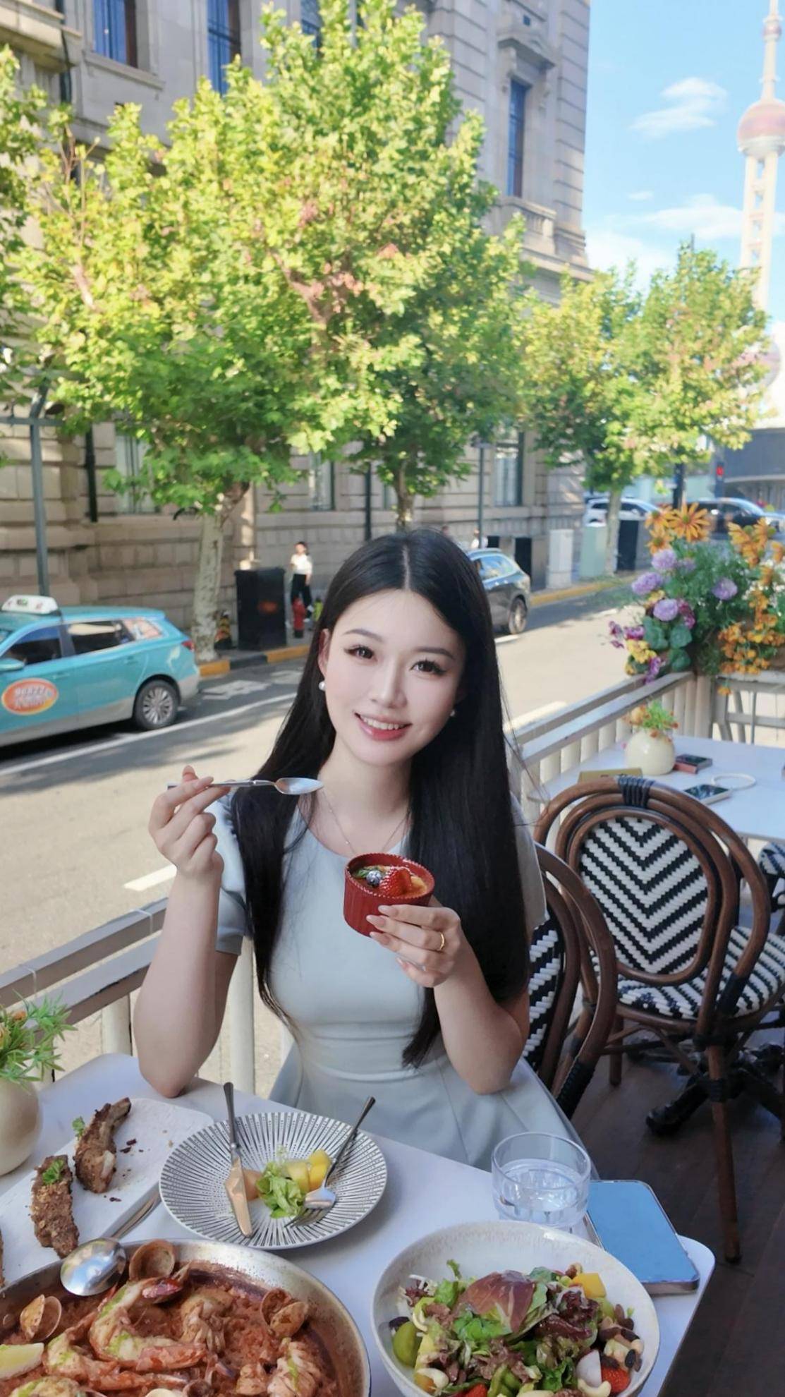 HomeBar打造沉浸式青年文化聚落j9国际站“微醺社交”新浪潮：叁佰里(图5)